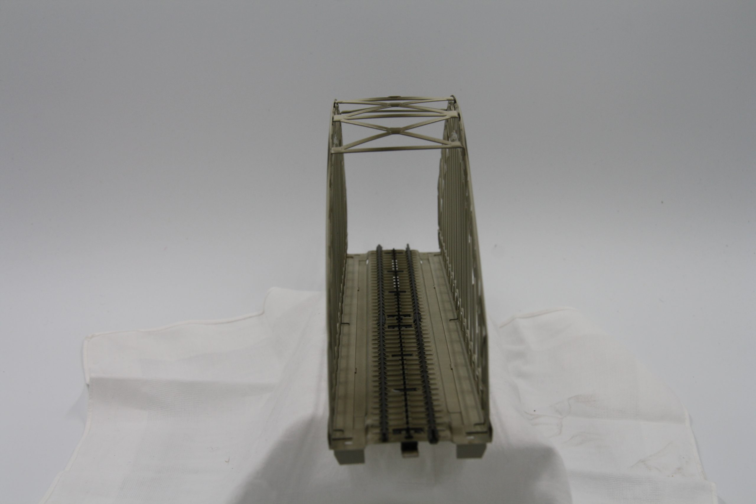 Bogenbrücke aus Blech, Märklin HO – Bild 2